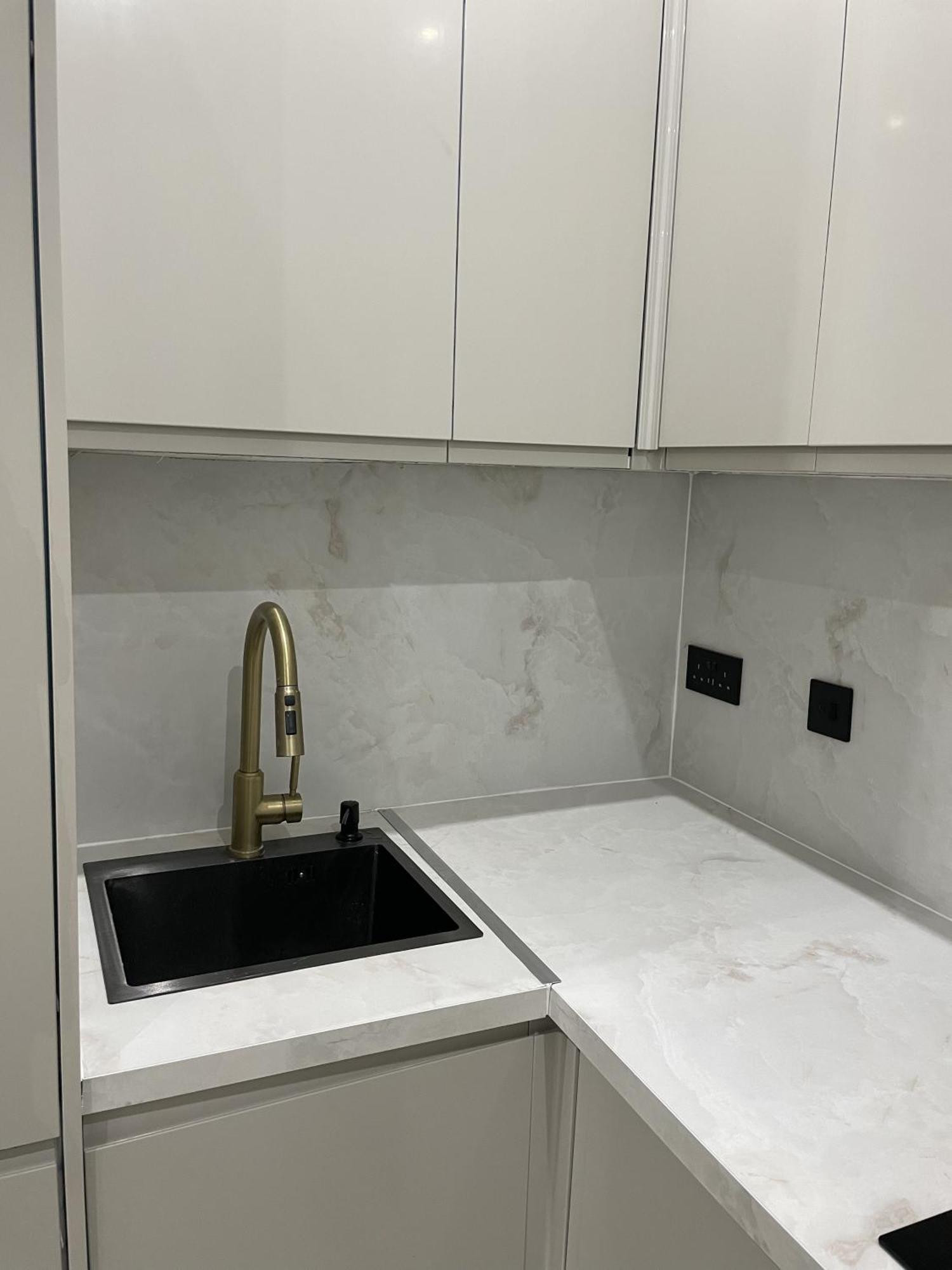 Apartamento Stylish 2 Bed Luxury 10 Mins To Ldn Londres