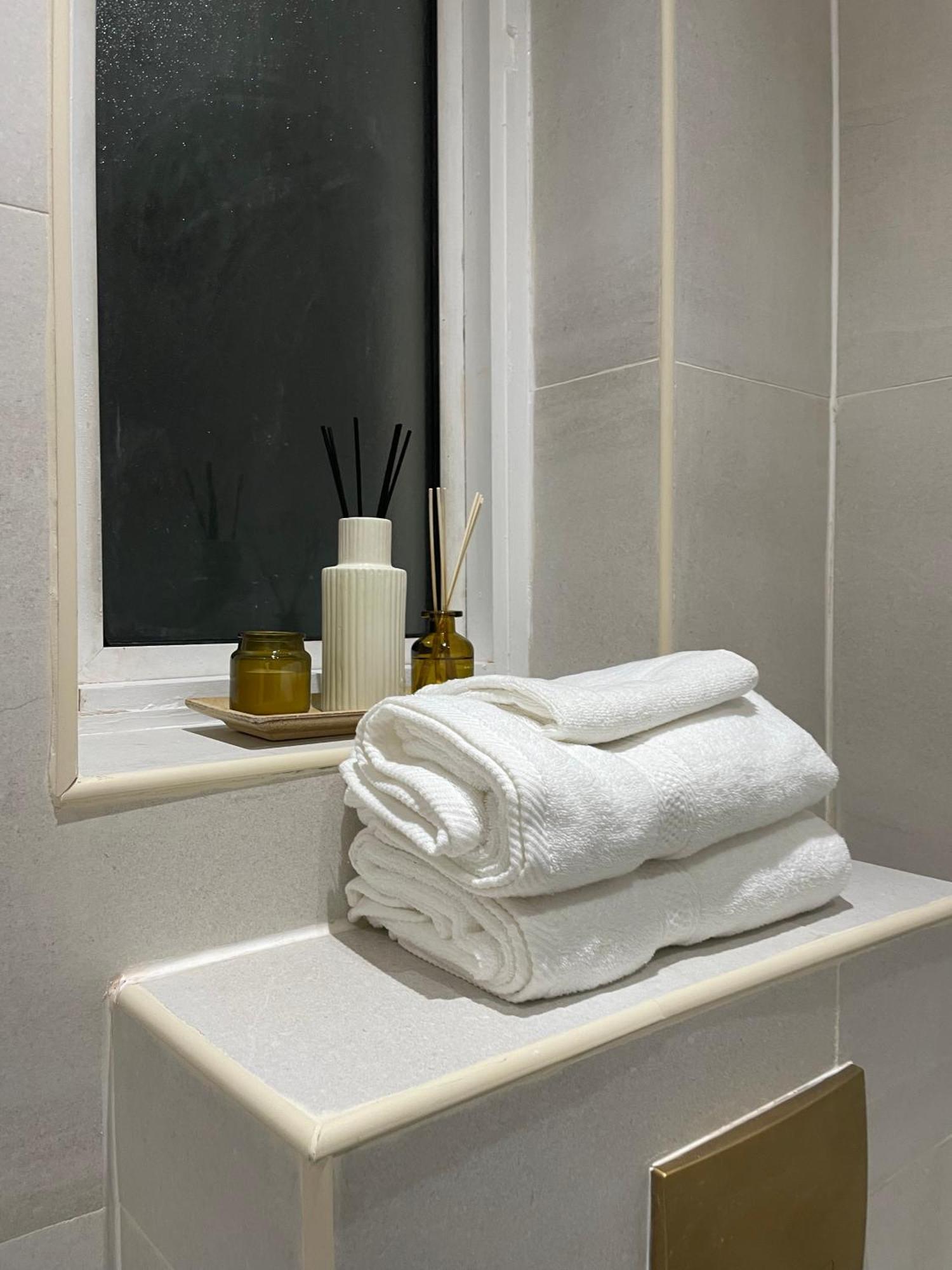 Stylish 2 Bed Luxury 10 Mins To Ldn Apartamento Londres